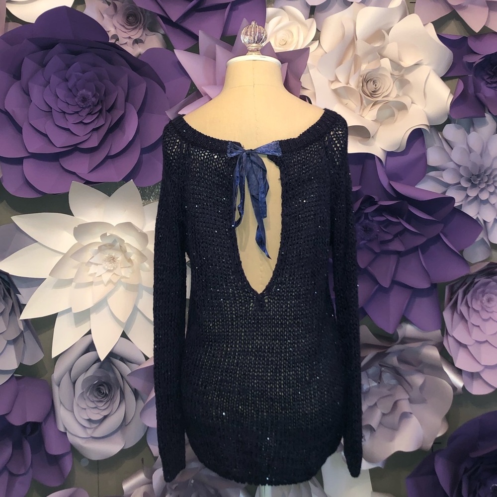 Medium/Large Navy Knitted Sparkly Sweater
